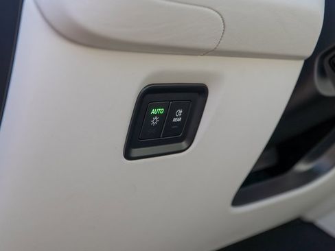 New 2026 Porsche Cayenne GTS image 29