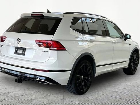 Used 2020 Volkswagen Tiguan SE R-Line AWD/4WD image 5