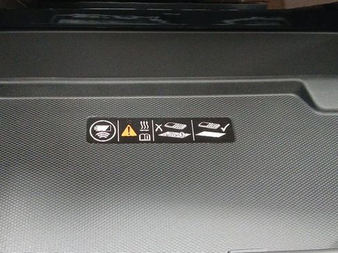 New 2026 Chevrolet Suburban High Country AWD/4WD image 15