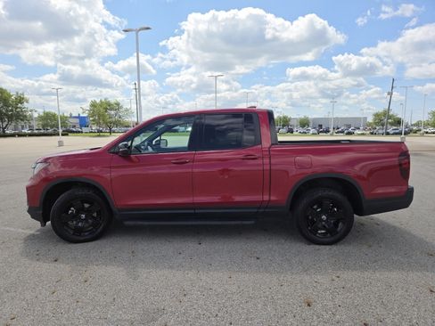 Used 2025 Honda Ridgeline Black Edition image 15