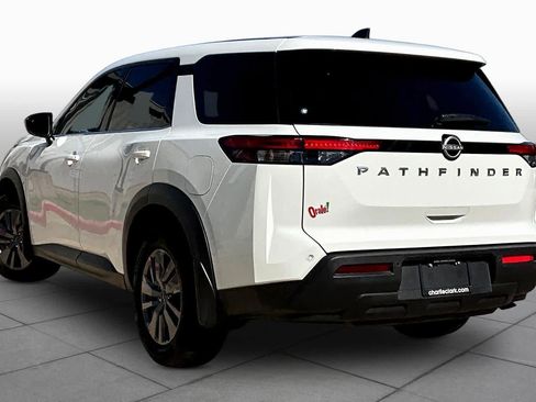 Used 2025 Nissan Pathfinder S image 11