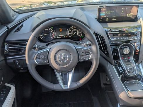 New 2026 Acura RDX SH-AWD image 9