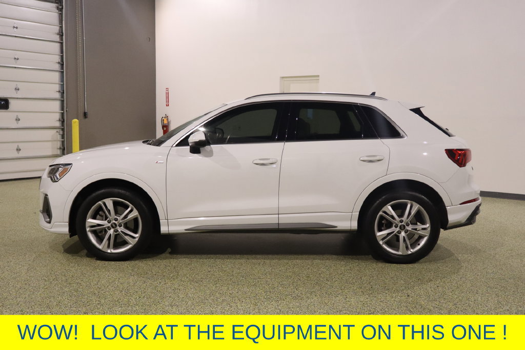 Used 2022 Audi Q3 2.0T Premium Plus w/ Premium Plus Package AWD/4WD image 5