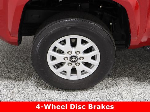 Used 2025 Toyota Tacoma SR5 image 6