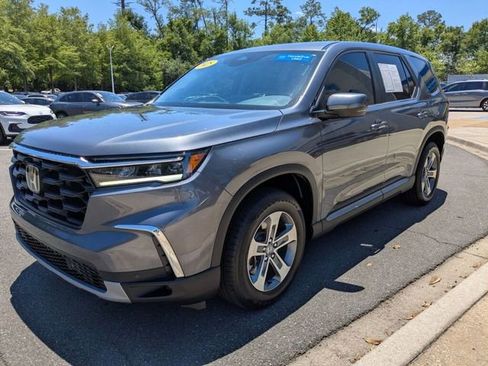 Certified 2025 Honda Pilot EX-L image 6