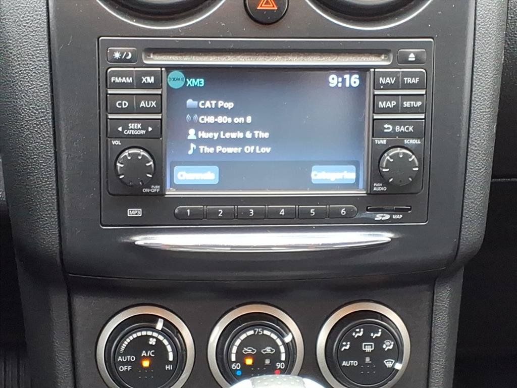 Used 2012 Nissan Rogue SV w/ Premium Pkg FWD image 6