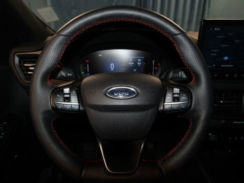 Used 2025 Ford Escape ST-Line Elite w/ Tech Pack #1 image 11