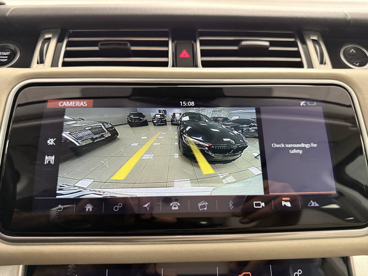 Used 2019 Land Rover Range Rover HSE AWD/4WD image 22