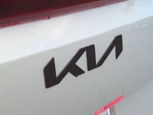 New 2026 Kia Carnival SX Prestige image 31