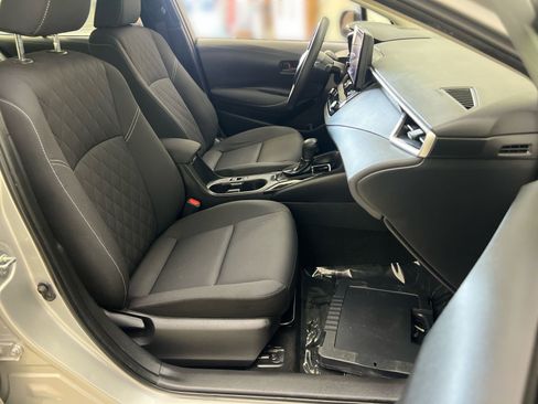 Used 2023 Toyota Corolla LE image 25