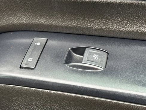 Used 2017 GMC Sierra 2500 2WD Crew Cab image 22