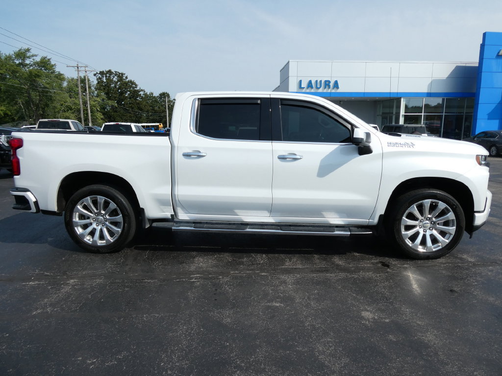 Used 2021 Chevrolet Silverado 1500 High Country w/ Technology Package AWD/4WD image 4