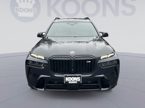 Used 2023 BMW X7 M60i w/ Executive Package image 11