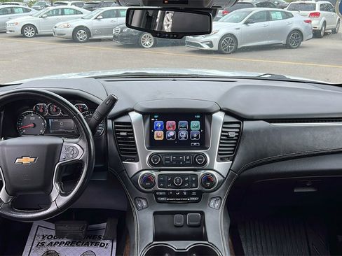 Used 2020 Chevrolet Suburban LT image 13