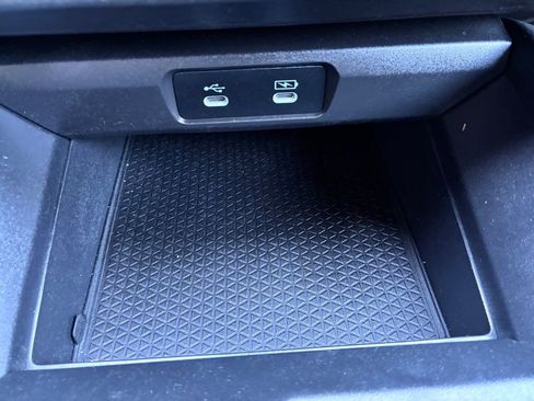 Used 2025 Honda Accord SE image 31