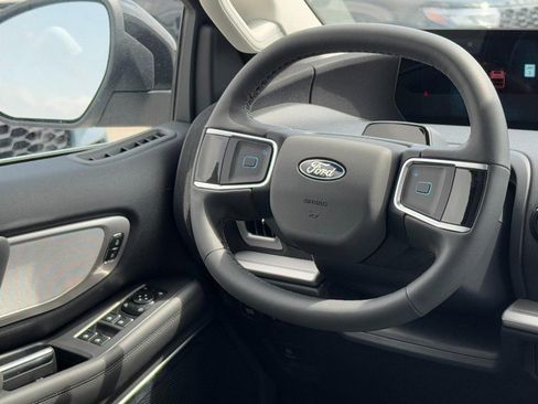 New 2026 Ford Expedition Max Active image 8