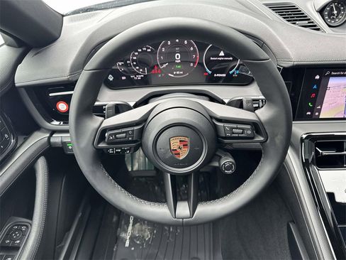 New 2026 Porsche Panamera 4 E-Hybrid image 16