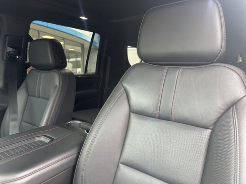 Used 2023 Chevrolet Suburban RST w/ Sport Performance Package image 12