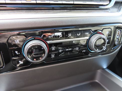 New 2026 Chevrolet Silverado 3500 LTZ w/ LTZ Plus Package image 29