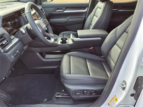 New 2026 GMC Terrain Elevation w/ Elevation Premium Package image 21