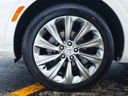 New 2026 Buick Envista Avenir image 11