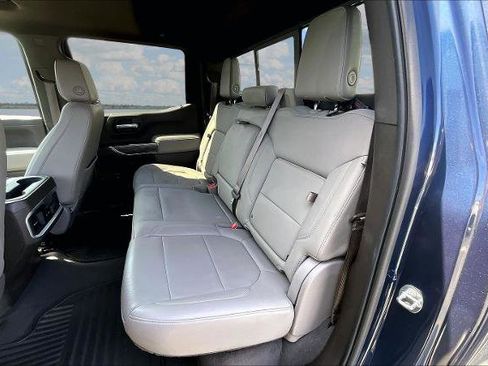 Used 2022 Chevrolet Silverado 1500 LTZ w/ LTZ Premium Package image 22