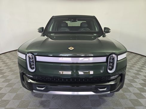 Used 2022 Rivian R1T Launch Edition image 8