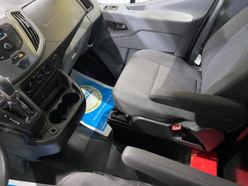 Used 2019 Ford Transit 250 130 Low Roof w/ Exterior Upgrade Package RWD image 14