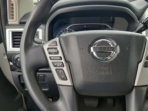 Used 2021 Nissan Titan SV w/ Accessory Utility Package AWD/4WD image 18
