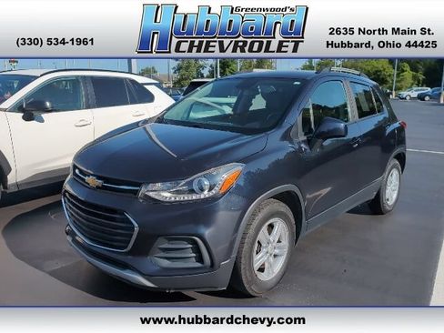 Used 2021 Chevrolet Trax LT w/ Premium Seat Package FWD image 1