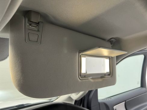 Used 2025 Ford Expedition Active image 72