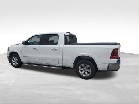 Used 2021 RAM 1500 Laramie AWD/4WD image 3