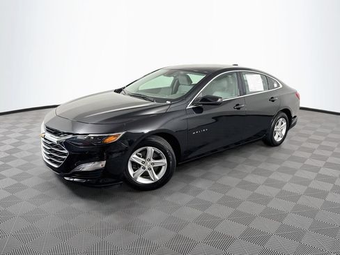 Used 2020 Chevrolet Malibu LS w/ Driver Confidence Package II FWD image 1