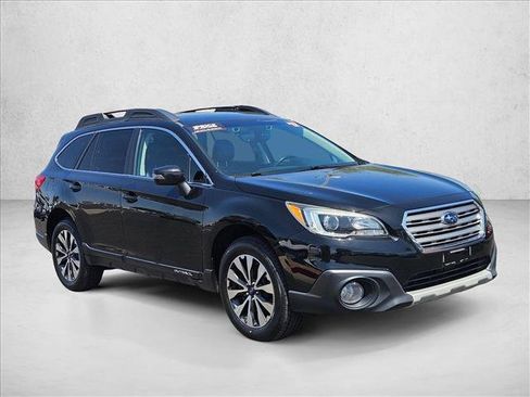 Used 2017 Subaru Outback 3.6R Limited AWD/4WD image 3