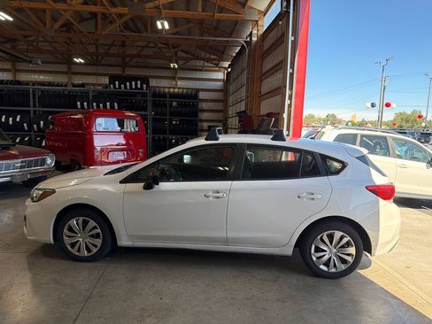 Used 2018 Subaru Impreza 2.0i AWD/4WD image 11