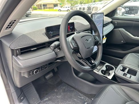 New 2025 Ford Mustang Mach-E Premium image 15