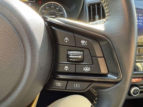 Used 2021 Subaru Crosstrek 2.5i Sport w/ Moonroof Package image 21