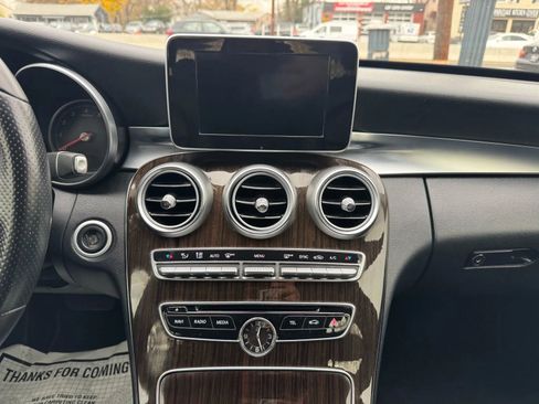 Used 2015 Mercedes-Benz C 300 4MATIC Sedan image 33