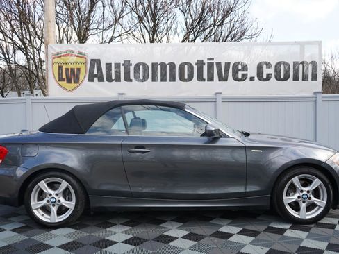 Used 2013 BMW 128i Convertible image 4