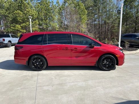 Used 2026 Honda Odyssey Sport-L image 8