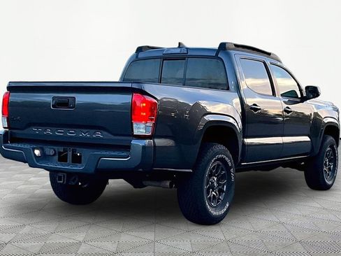 Used 2016 Toyota Tacoma SR w/ Towing Package AWD/4WD image 4