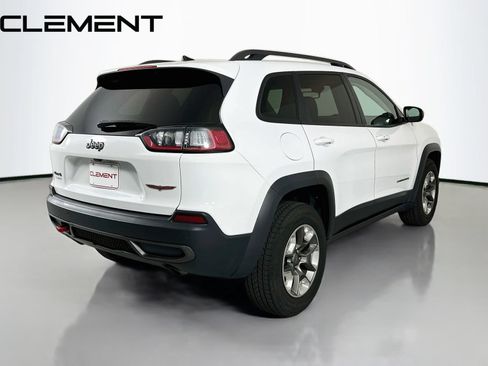 Used 2019 Jeep Cherokee Trailhawk AWD/4WD image 7
