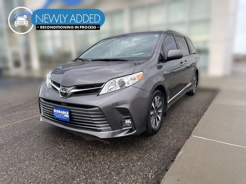 Used 2020 Toyota Sienna XLE Premium w/ Protection Package AWD/4WD image 1