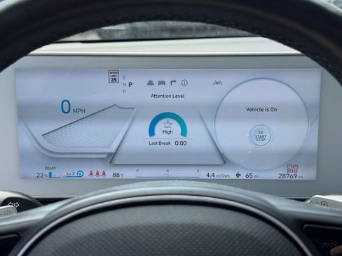 Used 2024 Hyundai Ioniq 5 SEL RWD image 25