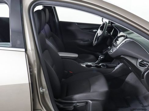 Used 2024 Chevrolet Malibu LT image 23