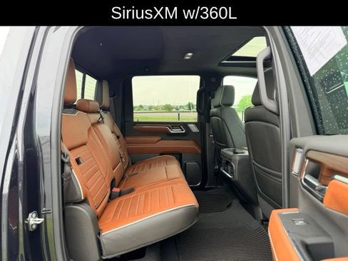 Used 2024 GMC Sierra 2500 Denali Ultimate w/ Max Trailering Package AWD/4WD image 10