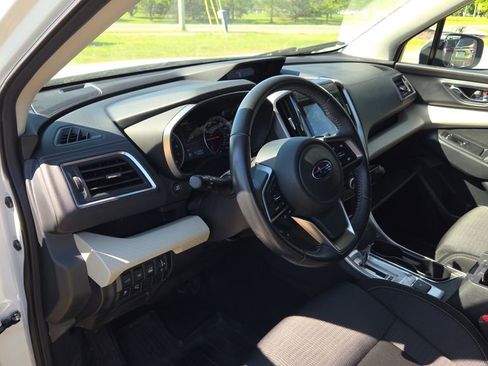 Used 2021 Subaru Ascent Premium w/ Convenience Package AWD/4WD image 9