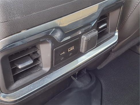 Used 2022 GMC Sierra 1500 AT4 w/ AT4 Premium Package image 22