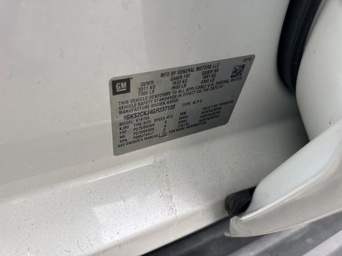 Used 2016 GMC Yukon Denali w/ Open Road Package image 40