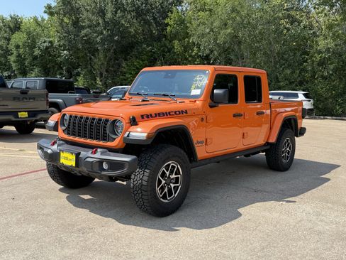 New 2025 Jeep Gladiator Rubicon w/ Convenience Group image 4